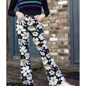RUN AND FLY Black Daisy Flare Jeans Groovy Flared 60s 70s Style Size 28R